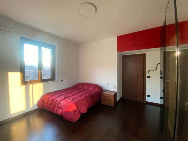Stanza in Via Susa, San Mauro Torinese con bagno privato