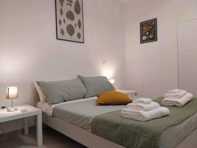 Stanza in villa in affitto a Roma
