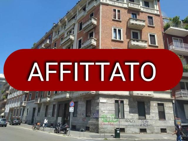 Stanza singola via Col Moschin 7, Milano