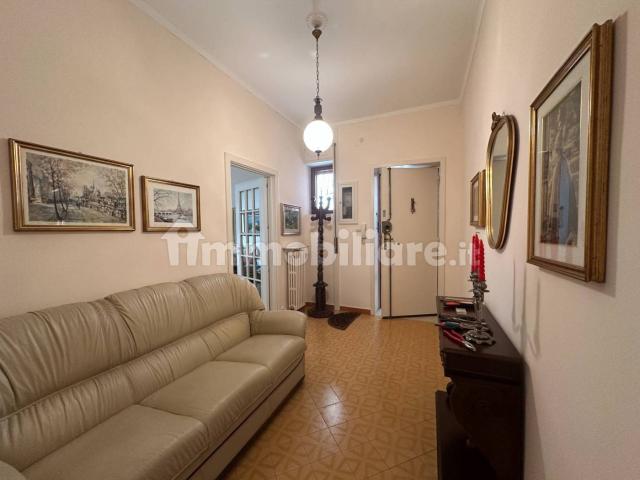 Stanza singola via Calabria 4, Lecce