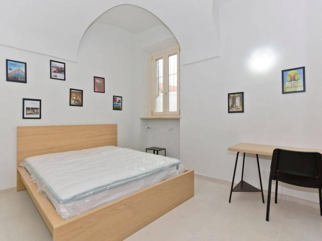 Stanza singola via Camillo Benso di Cavour 28, Bra