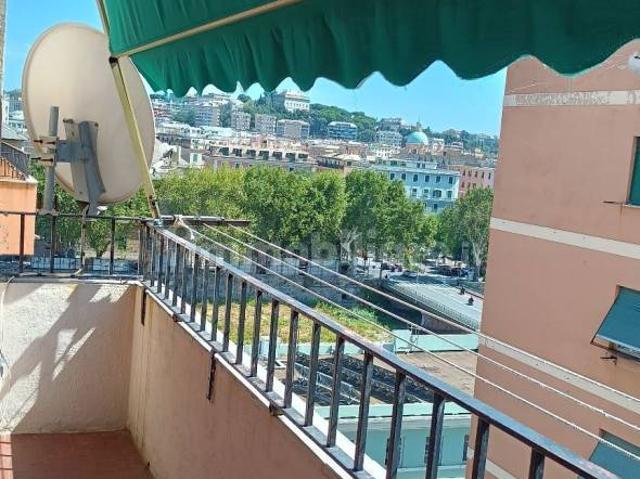 Stanza singola via Canevari 24, Genova