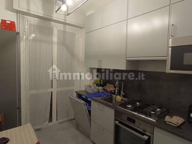 Stanza singola via Civenna 7A, Milano