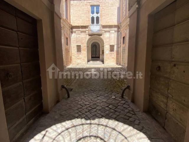 Stanza singola via Antonio Perpenti 16, Fermo