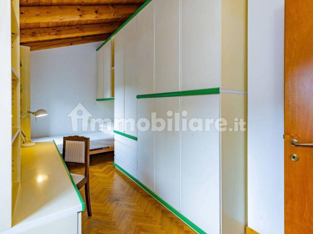 Stanza singola via Andrea Costa 89, Venezia