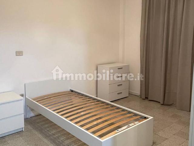 Stanza singola via Aldo Moro 3, Grottaminarda