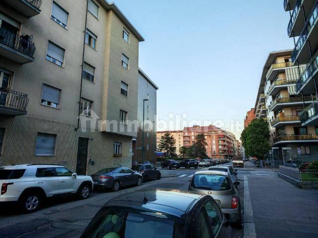Stanza singola via Alfonso Ogliaro 28, Torino