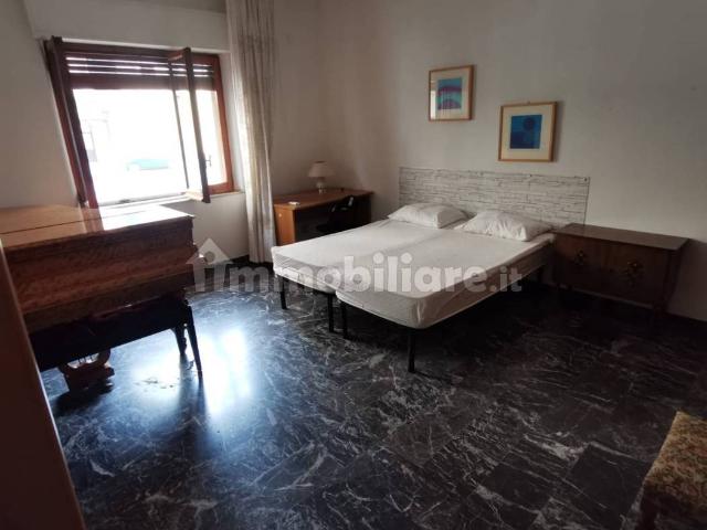 Stanza singola via Barletta, Catanzaro