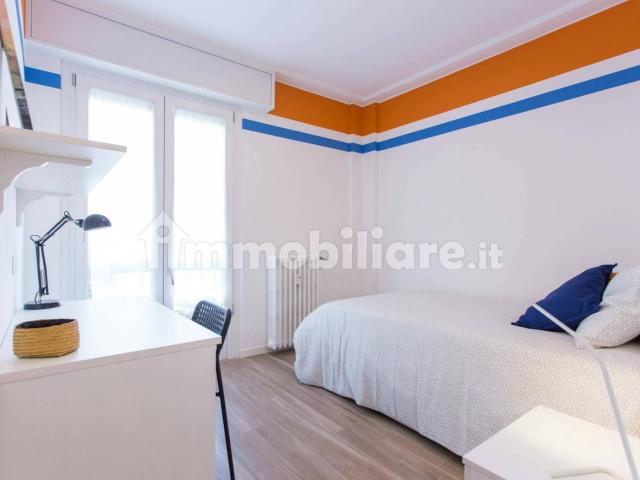 Stanza singola via Gentile Bellini, Milano