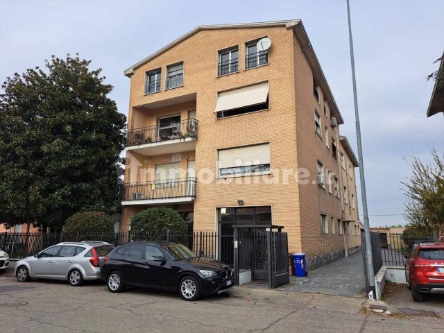 Stanza singola via Giuseppe Parini, Parma