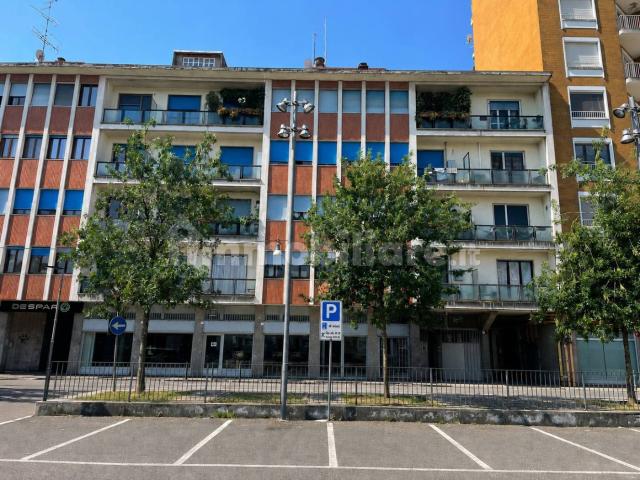 Stanza singola via Gian Battista Viotti 16, Vercelli