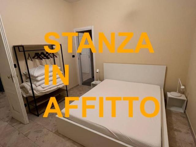 Stanza singola via Giovanni Camerana, Torino
