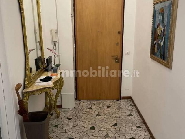 Stanza singola via degli Imbriani 48, Milano
