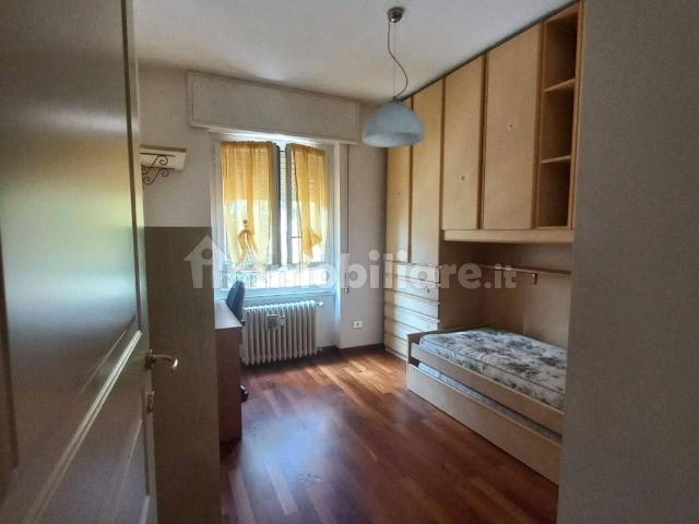 Stanza singola via del Cardellino 55, Milano