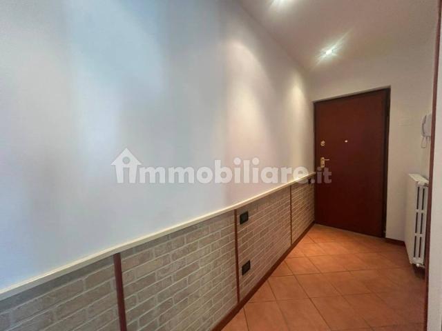 Stanza singola via Emilia Ovest 41, Parma