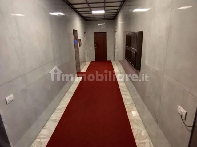 Stanza singola via Edolo 44, Milano