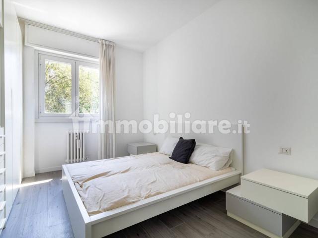 Stanza singola via Federico Engels 10, Milano