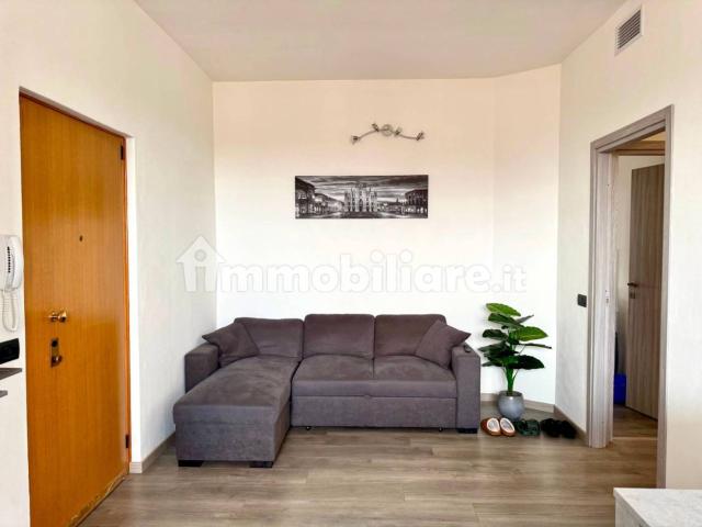 Stanza singola via Firenze 8, Castellanza
