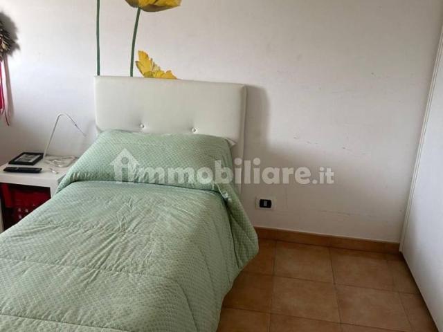 Stanza singola via Imperia 56, Roma