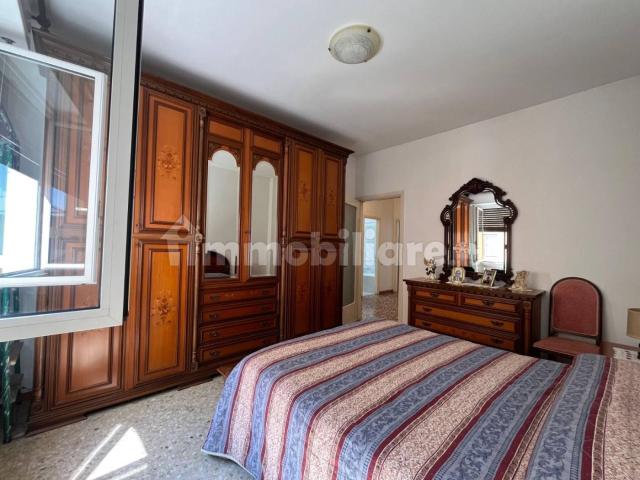 Stanza singola via Milano 7, Lomagna
