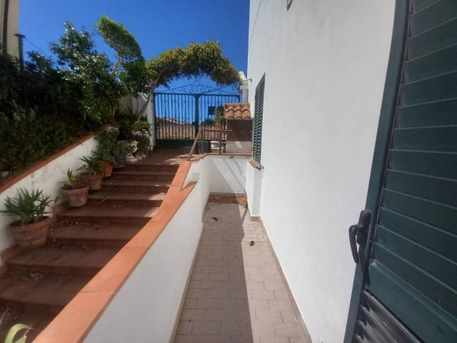 Stanza singola via Milazzo, Catanzaro