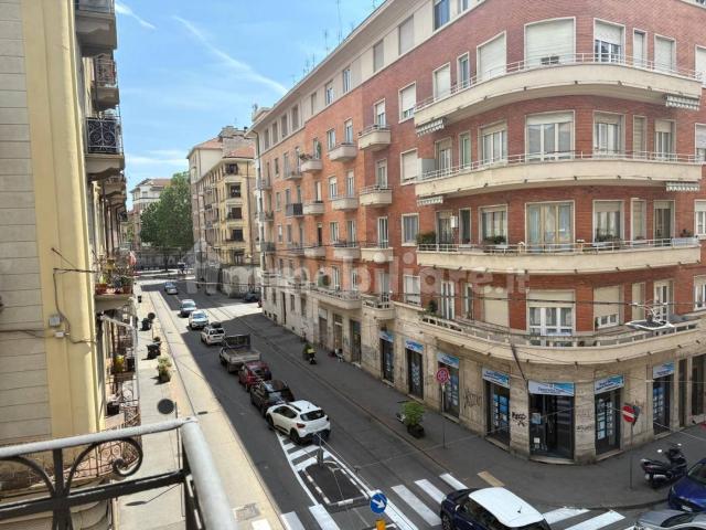 Stanza singola via Nicola Fabrizi 14, Torino