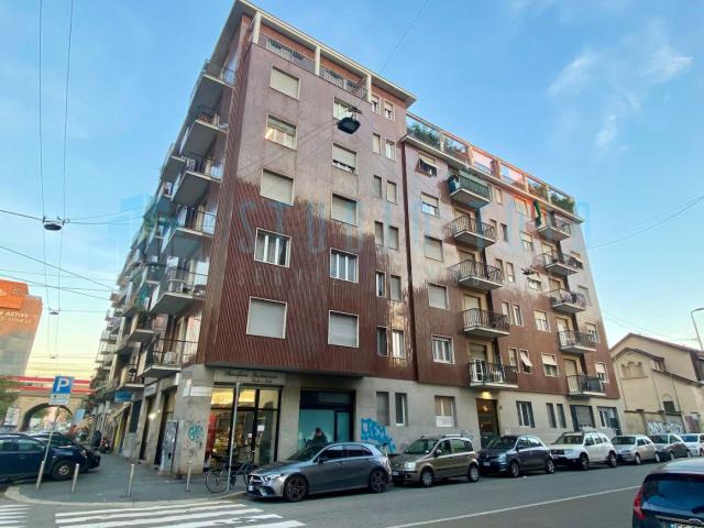 Stanza singola via San Benigno 4, Milano