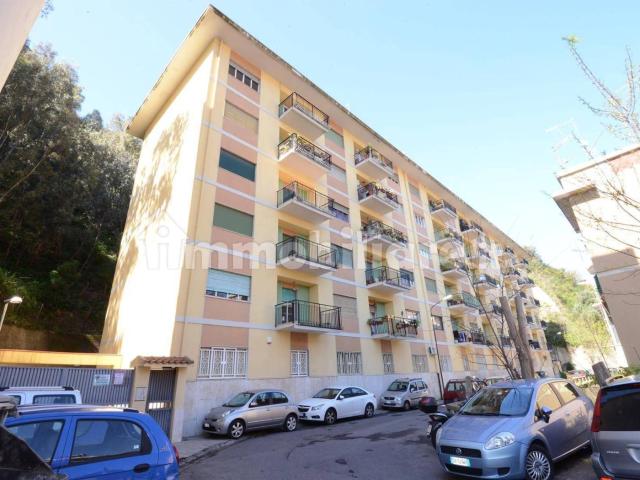 Stanza singola via Scite 9, Messina