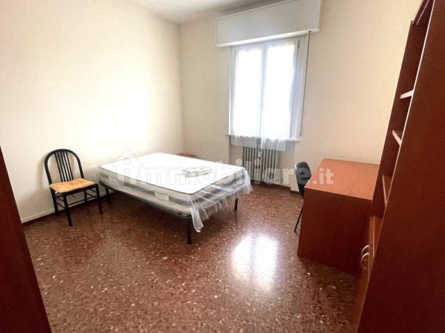 Stanza singola via Stanislao Cannizzaro, Parma