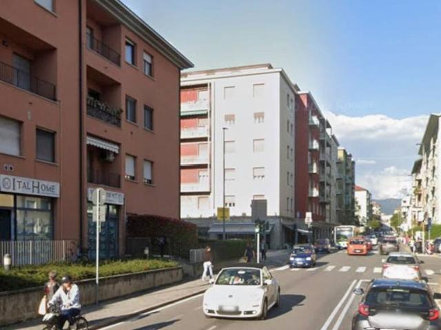 Stanza singola via Suardi, Bergamo