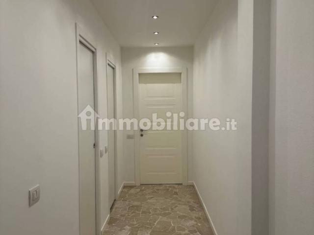 Stanza singola via Ponale 48, Milano