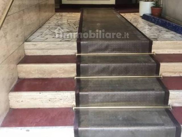 Stanza singola via Padova 186, Milano