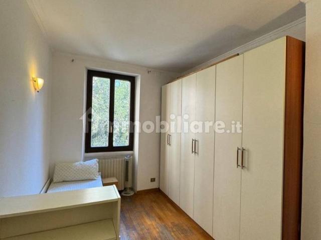 Stanza singola via Padova 52, Milano