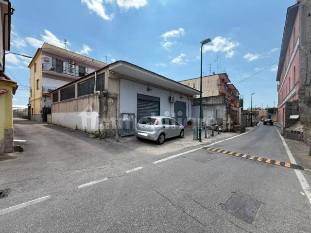 Stanza singola via Principe di San Nicandro 40, Napoli