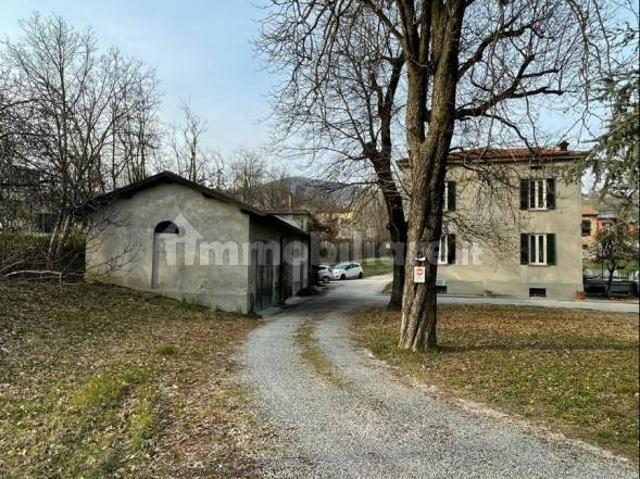 Stanza singola via Provinciale 41, Varano de' Melegari