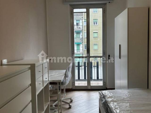Stanza singola via Quattro Strade 20, Cologno Monzese