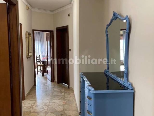 Stanza singola via Quieta 41, Catania