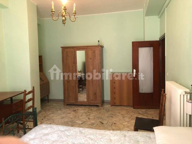 Stanza singola via Romania 35, Barletta