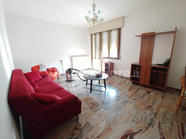 Stanza singola via Romea, Legnaro