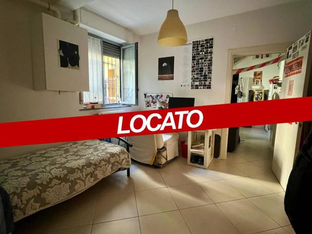 Stanza singola via Rosolino Pilo 16, Milano