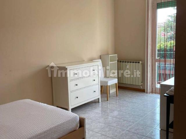 Stanza singola via Taormina 30, Milano