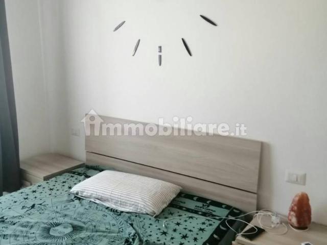Stanza singola via Volturno, Milano