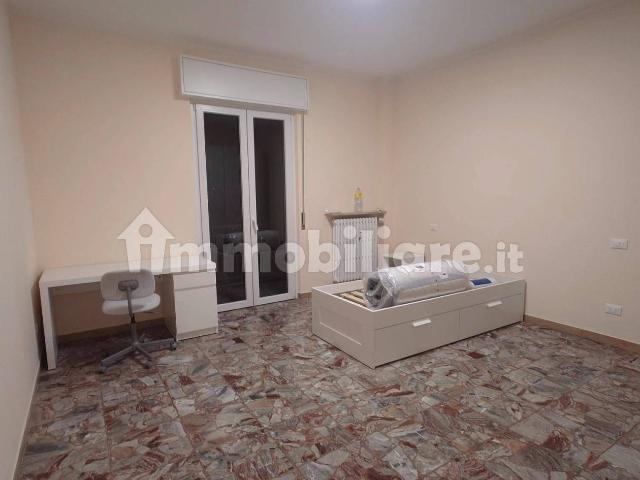 Stanza singola via Valentino Alberti 1, Verona