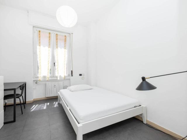 Stanza singola via Vincenzo Gianferrari 18, Milano