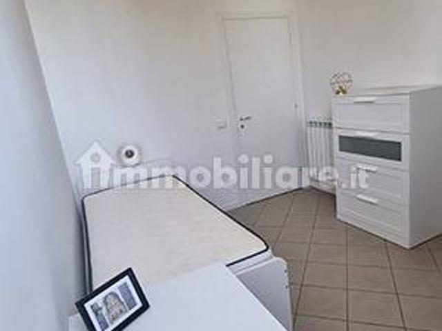 Stanza singola viale Virginia Reiter 169, Modena