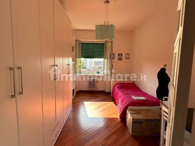 Stanza singola viale Zara 23, Milano