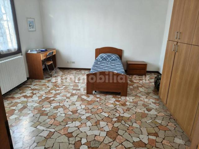 Stanza singola viale Astichello, Vicenza
