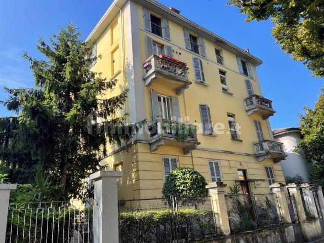 Stanza singola viale Caprera 10, Parma