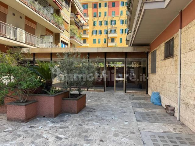 Stanza singola viale Castrense 6, Roma