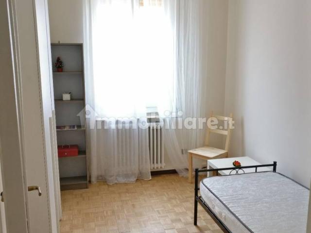 Stanza singola viale Dalmazia, Lodi